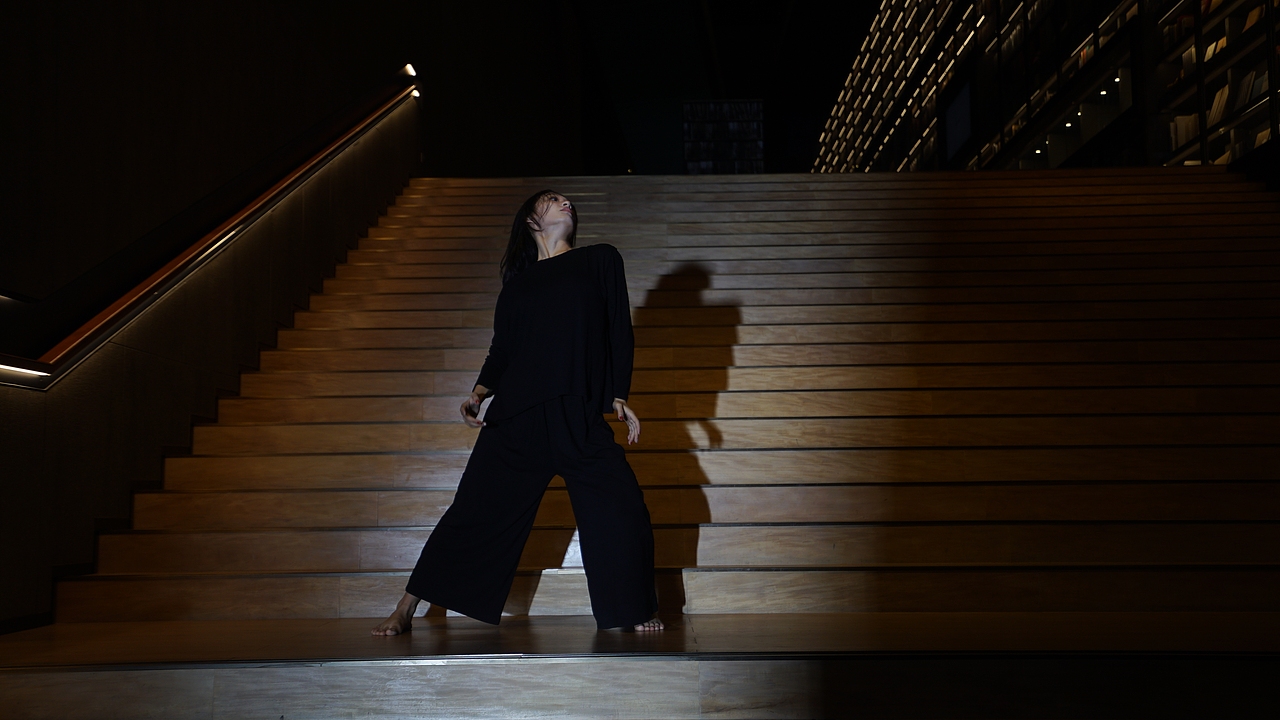 雅昌艺术《态度片》TVC（图ZMjgyNDkwNDky） - 短片 - 站酷设计师GO构视觉原创素材 - 站酷ZCOOL