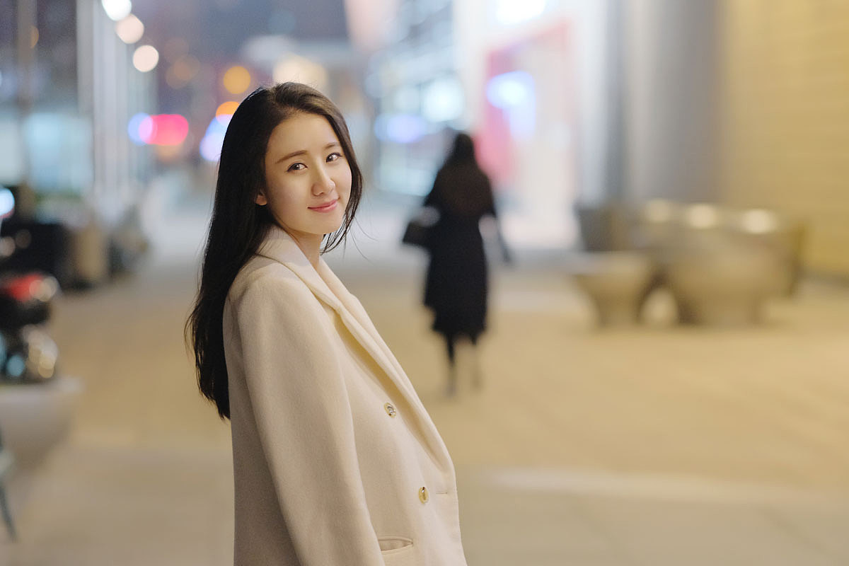 人像影集《笑容:)集装箱》