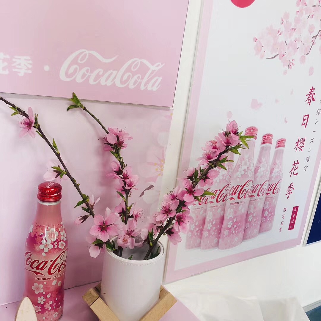 Coca Cola POP设计（图ZMTYxMjQ1MDEy） - 宣传物料 - 站酷设计师阿阿甜原创素材 - 站酷ZCOOL