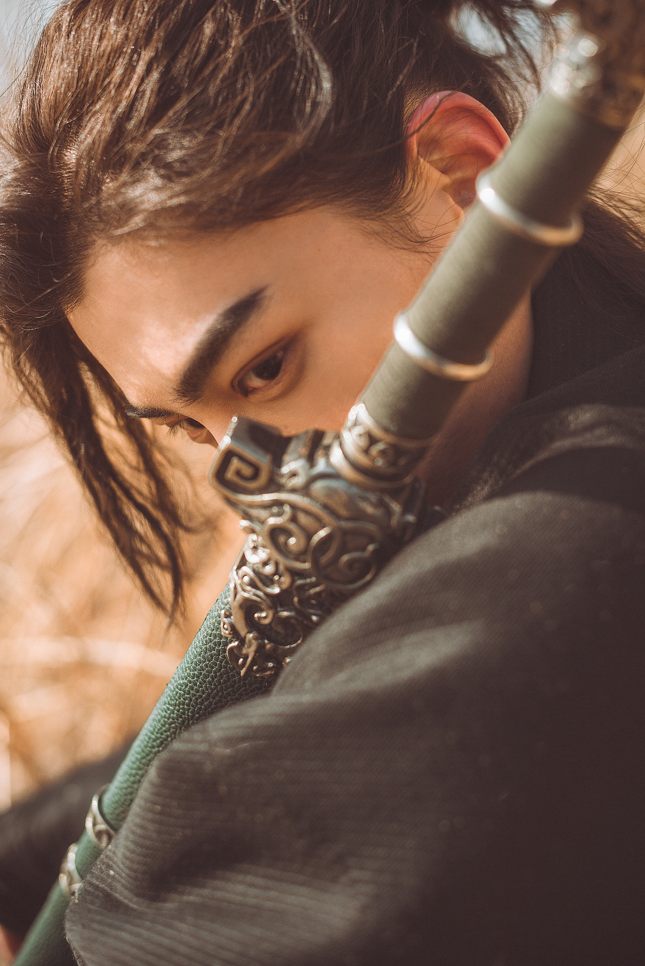 千山我独行,不必相送