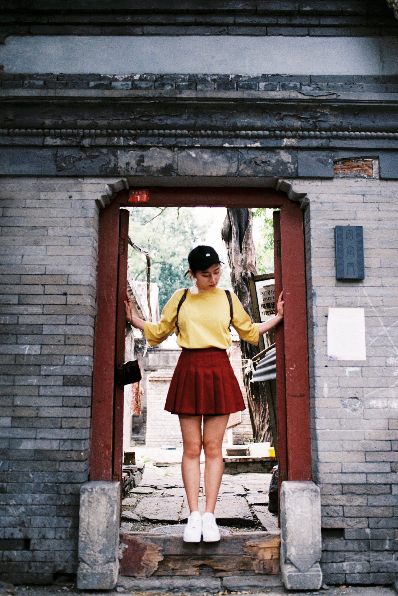 逛胡同|摄影|人像摄影|碎影酱 - 原创作品 - 站酷 (zcool)