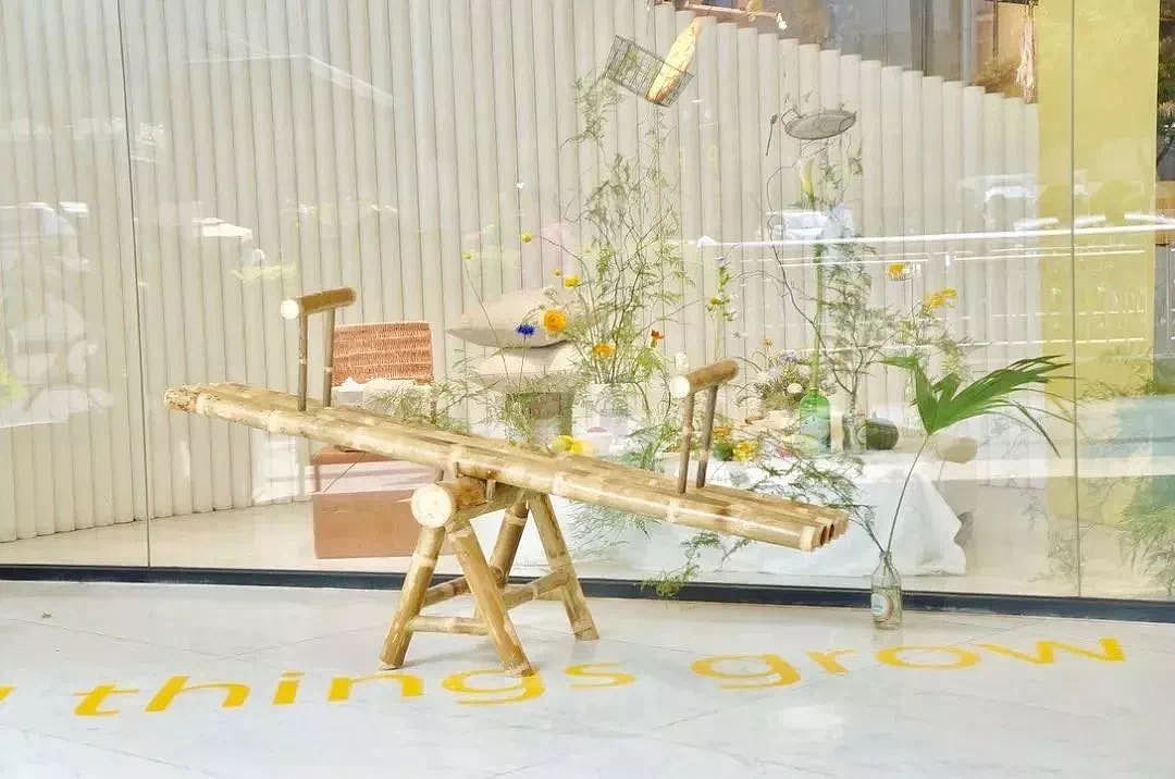 pop-up window display 概念海报（图ZMjA5MjU4MDU2） - 海报 - 站酷设计师purrrlab0523原创素材 - 站酷ZCOOL