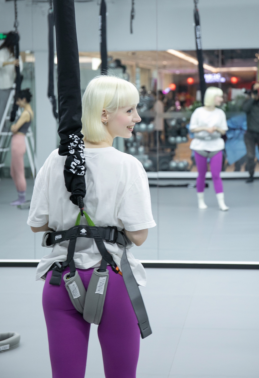 金发美女（图ZMzUzMzYxNzI0） - 人像摄影 - 站酷设计师喂马摄影原创素材 - 站酷ZCOOL