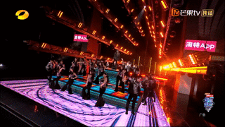 YINGSTUDIO | 湖南卫视2021-2022跨年晚会舞台视觉（图ZMjg0MzEyNDYw） - 动画/影视 - 站酷设计师影工作室数字视觉原创素材 - 站酷ZCOOL