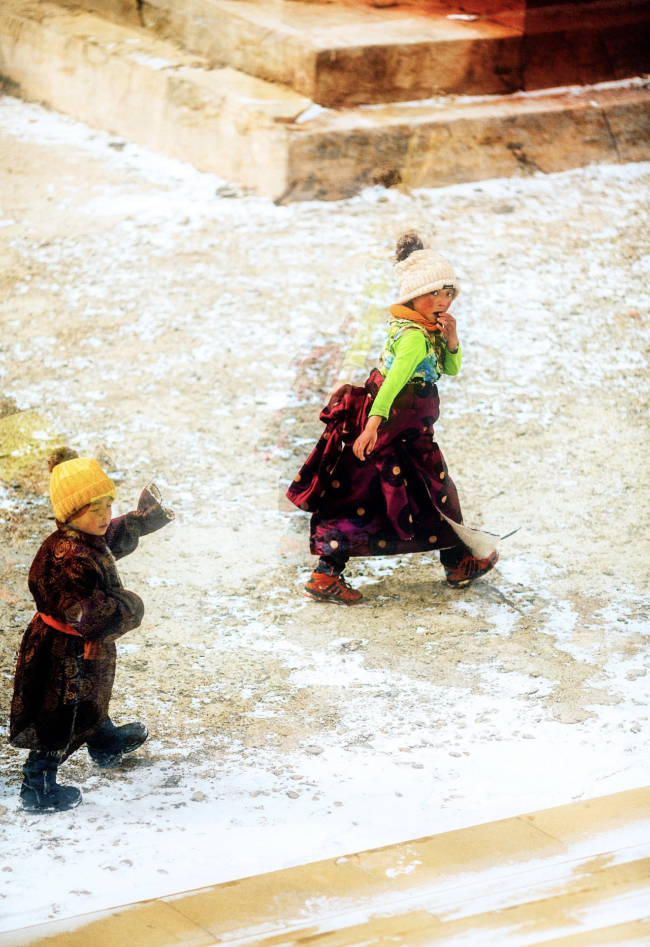 *姜黄色的光（图ZMjc3MjcyMDA4） - 风光摄影 - 站酷设计师狒狒Aurora原创素材 - 站酷ZCOOL