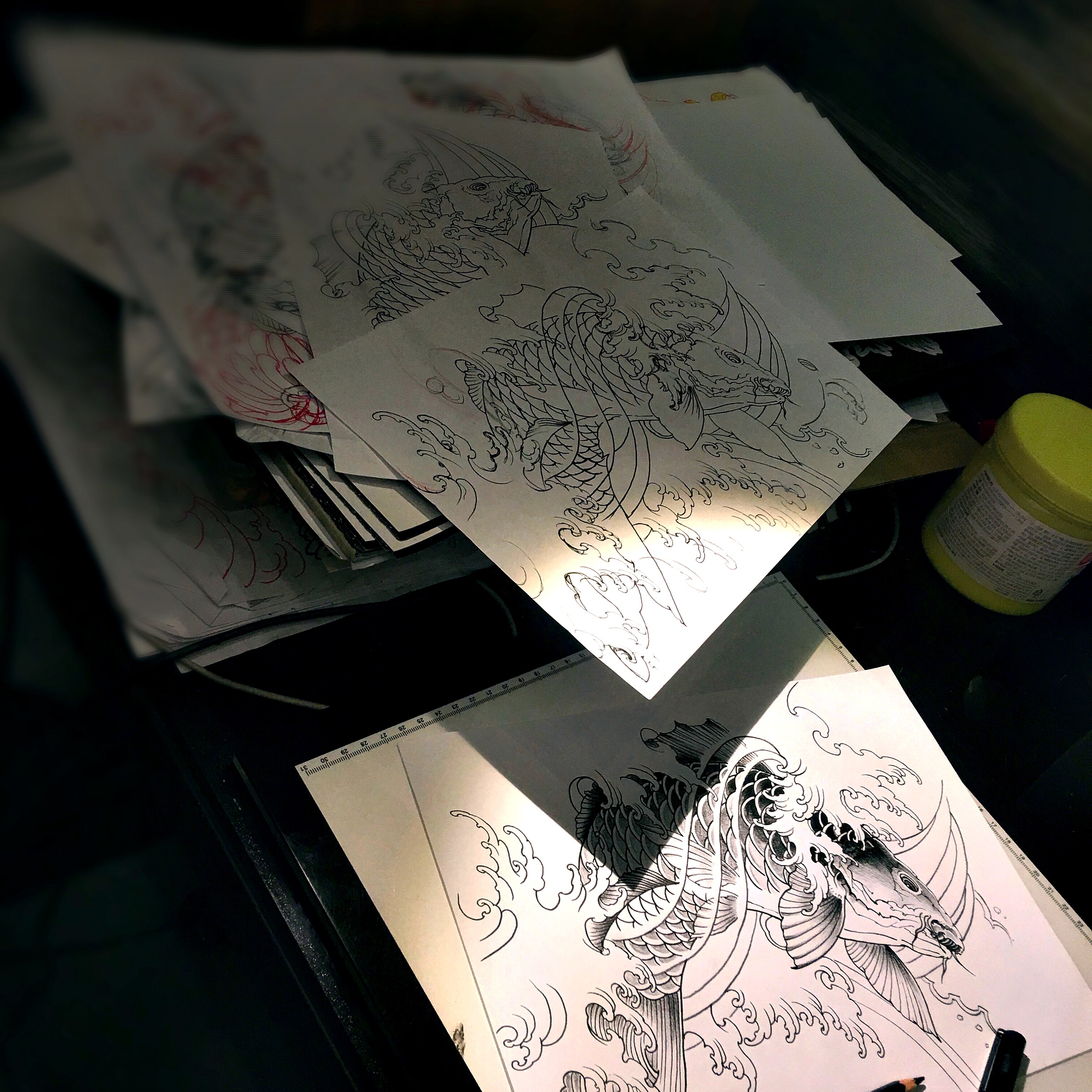 传统鲤鱼纹身稿子