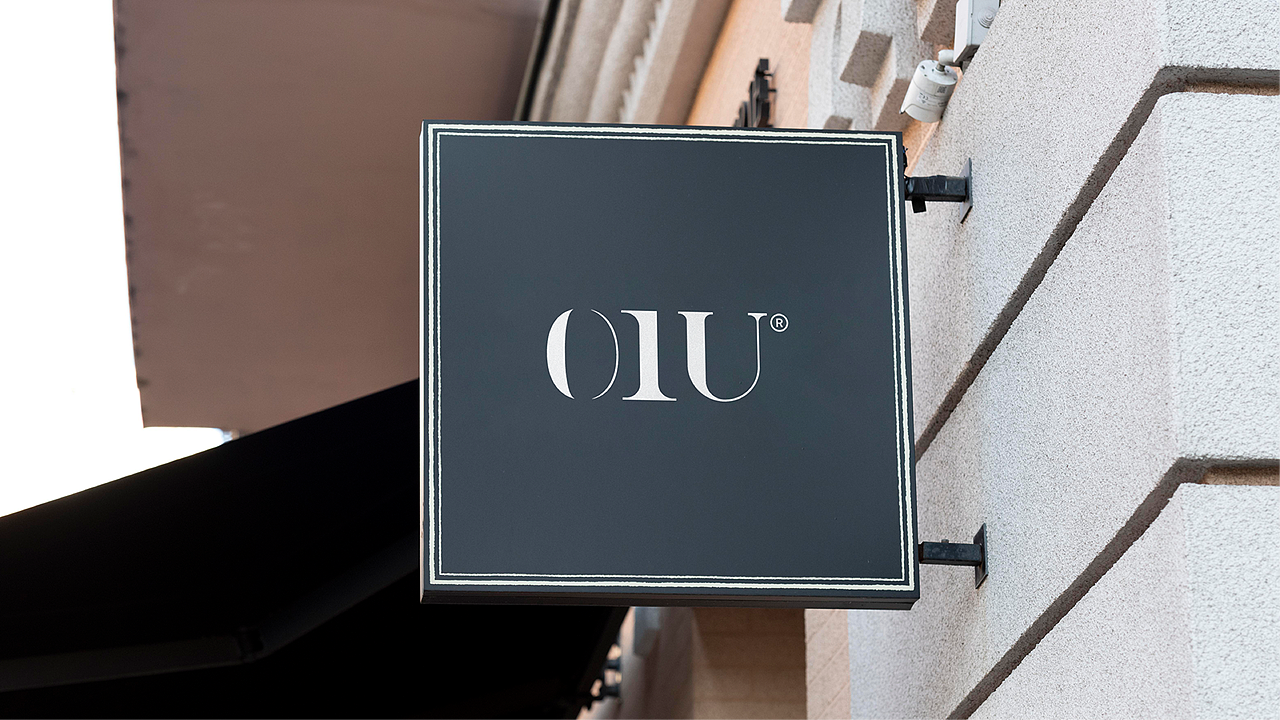 OIU品牌VI手册设计视觉包装（图ZMjk1NzM1MTM2） - 品牌 - 站酷设计师Kcut原创素材 - 站酷ZCOOL