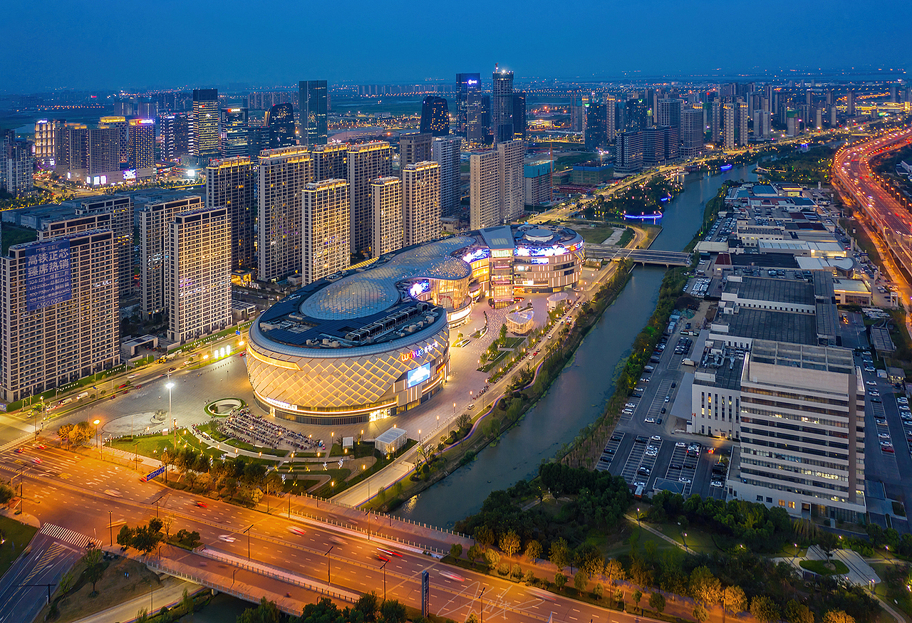 苏州市相城区高铁新城吾悦广场