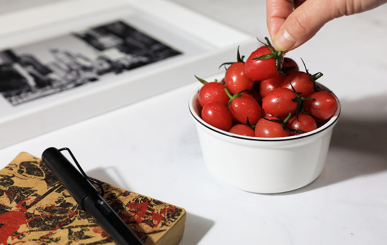 圣女果（图ZMjQ1NjUxNzA4） - 产品摄影 - 站酷设计师雁过拾光原创素材 - 站酷ZCOOL