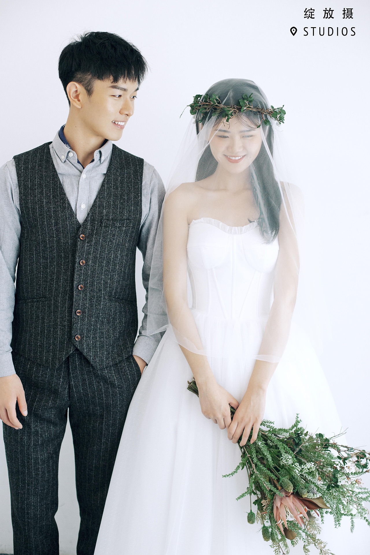 温柔缱绻,森系室内婚纱照