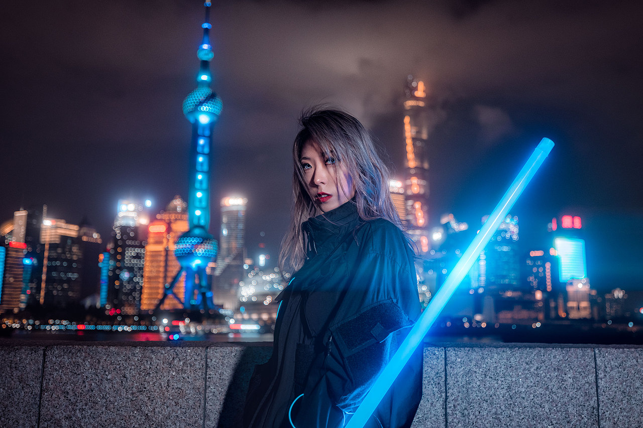把上海拍成赛博朋克夜之城（图ZMjc3NTM5MTUy） - 人像摄影 - 站酷设计师CI_Chain原创素材 - 站酷ZCOOL