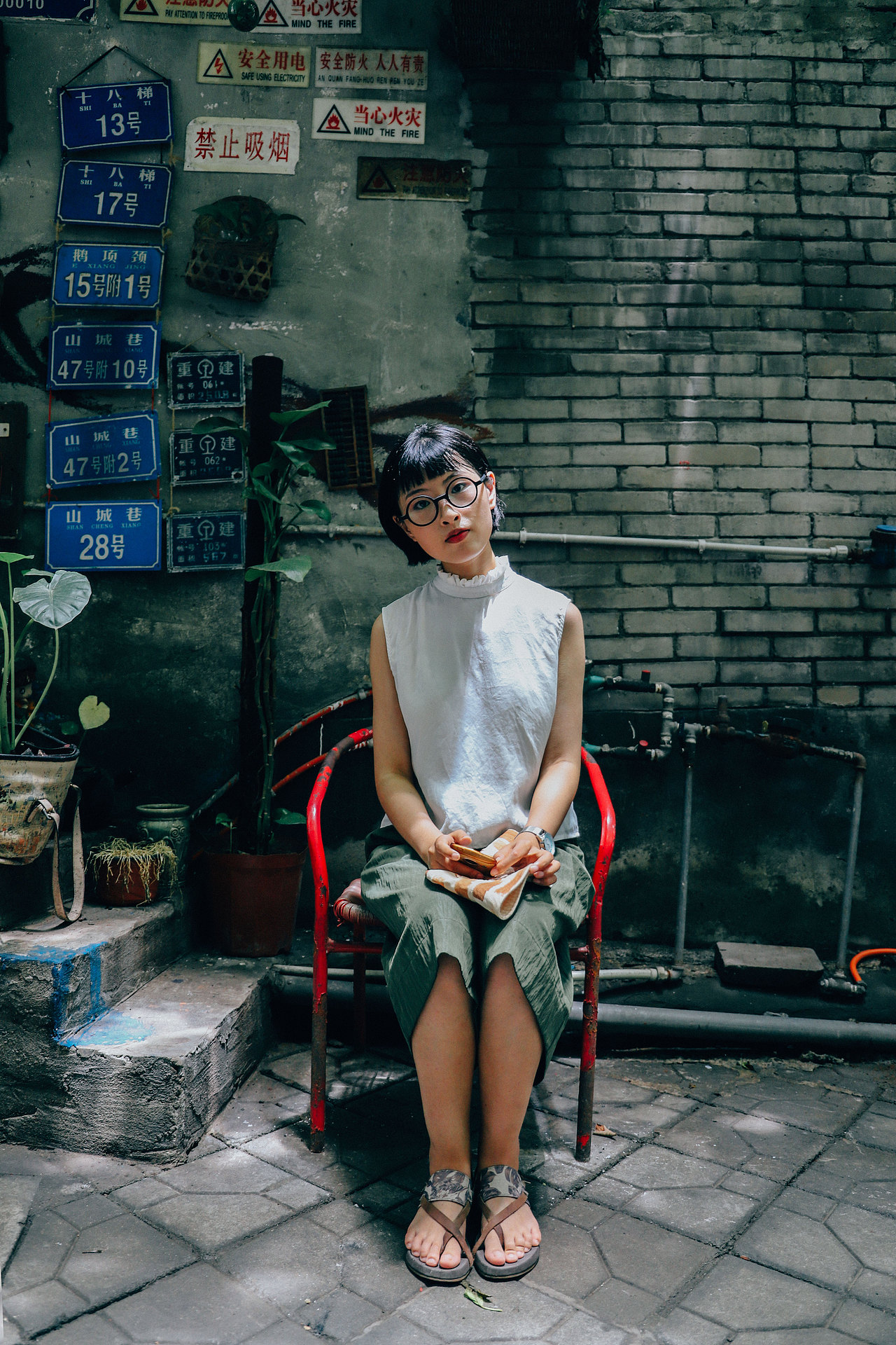 山城的风,旧巷的光