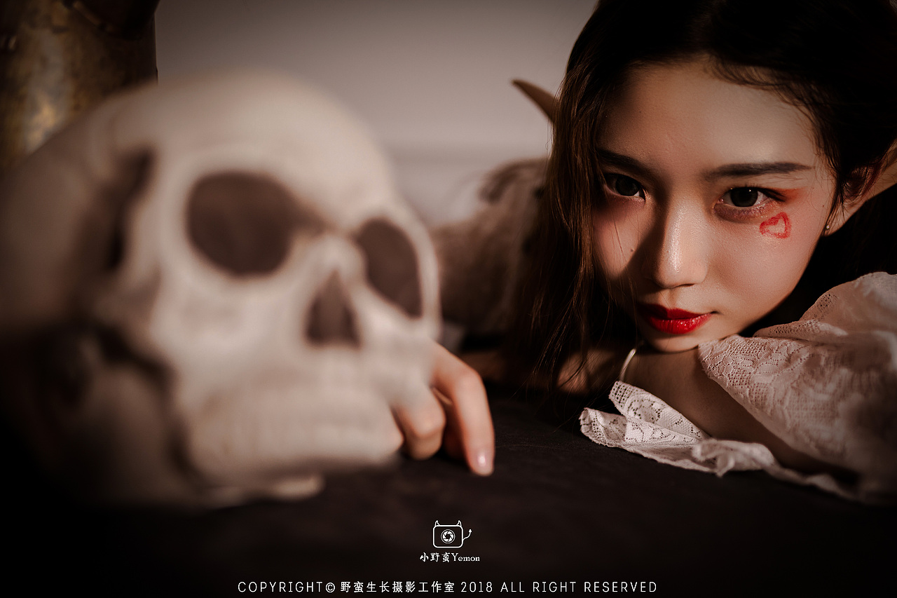 【万圣节主题】TRICK OR ME?（图ZMTM0NzMzOTIw） - 人像摄影 - 站酷设计师野蛮生长的普通人原创素材 - 站酷ZCOOL
