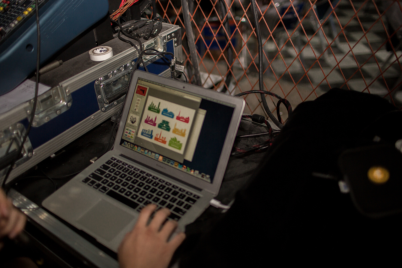 站酷8周年（宁波站）（图ZMTkxMTg3NzY=） - 人文/纪实摄影 - 站酷设计师prince稀饭原创素材 - 站酷ZCOOL