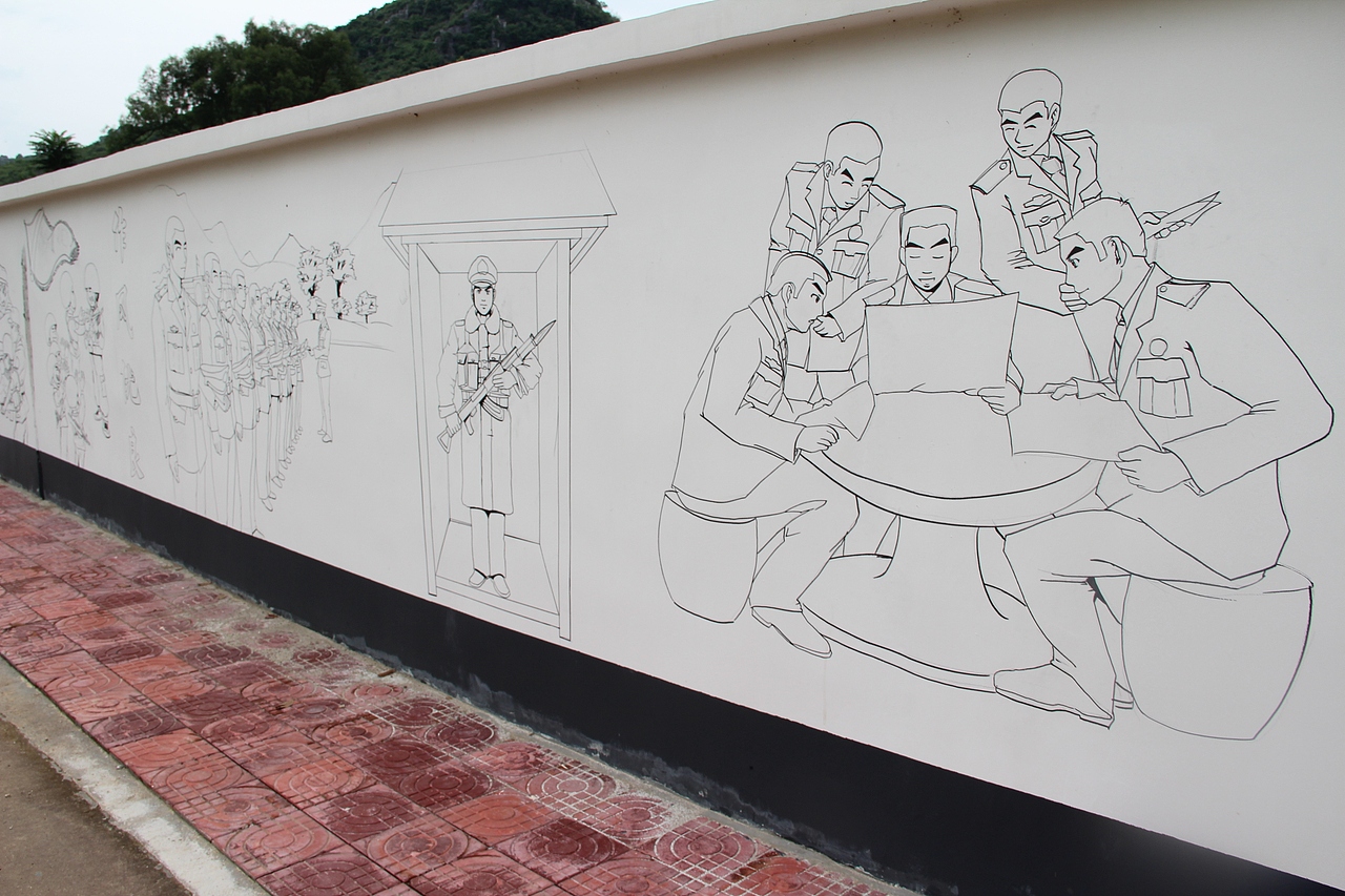 军营漫画墙绘强军漫画长廊