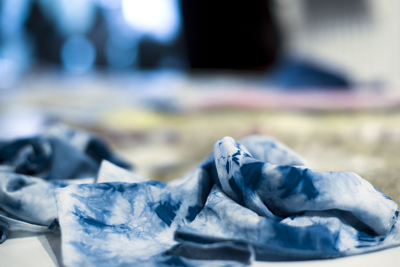 草木染-书籍装帧设计（图ZMTY0OTk3NzEy） - 书籍/画册 - 站酷设计师Hasdisappeared原创素材 - 站酷ZCOOL