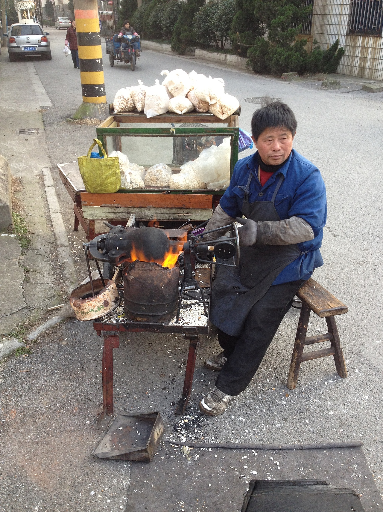 人物钢笔画《米老头》（图ZNTk3NDkzMjA=） - 绘画 - 站酷设计师笔尖陌生人原创素材 - 站酷ZCOOL