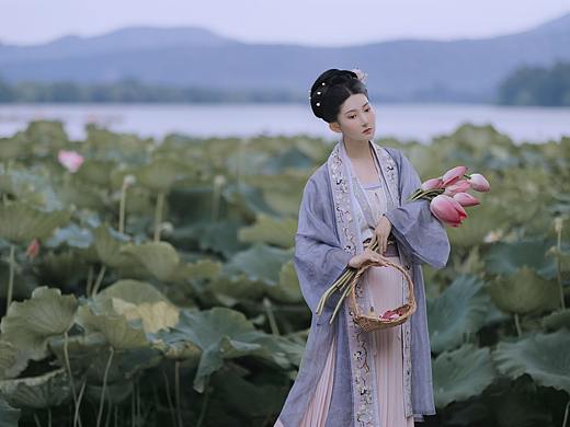 采莲女