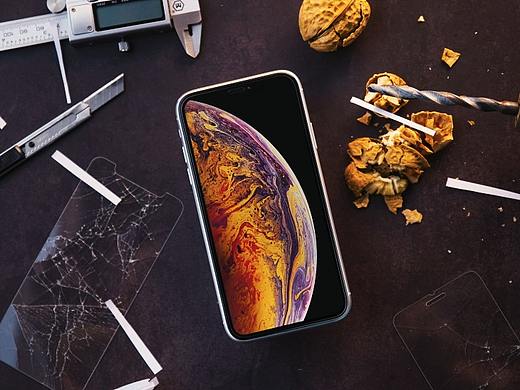 论钢化膜抗揍能力