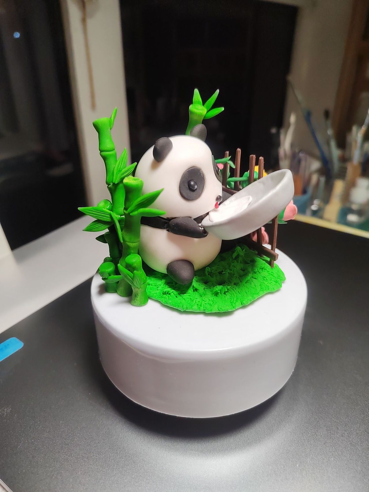 粘土大熊貓（圖ZMzM1MjUxMjgw） - 手辦/模玩 - 站酷設(shè)計(jì)師露亙?cè)瓌?chuàng)素材 - 站酷ZCOOL