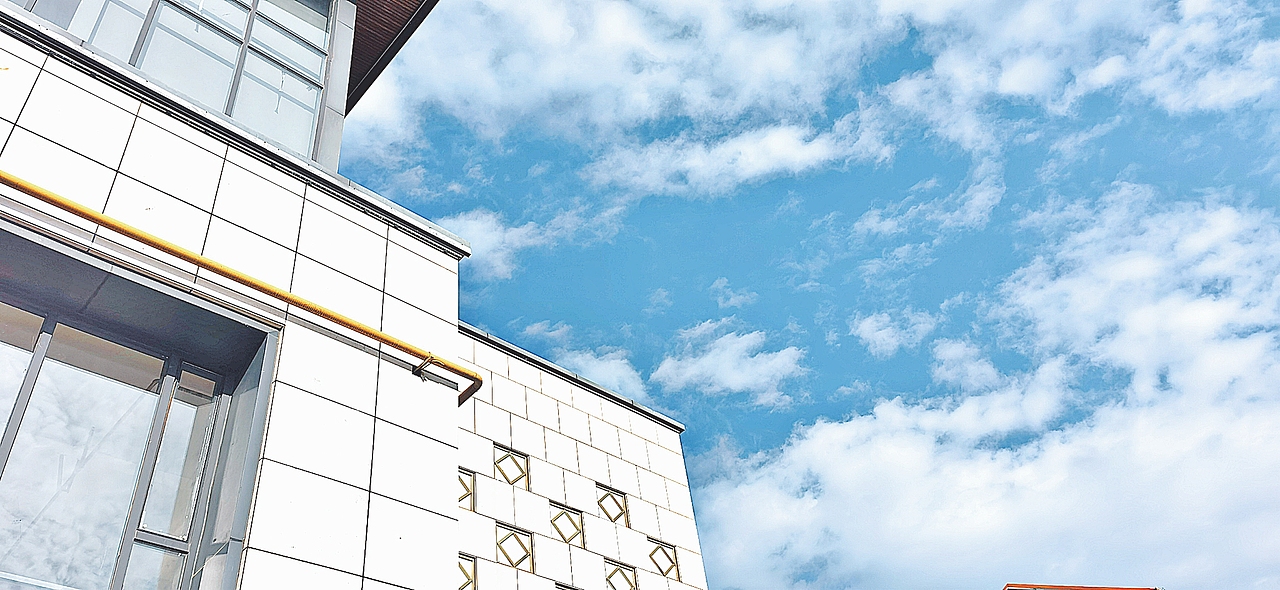 初春的滇池小鎮(zhèn)（圖ZMjkyMTIzMTI0） - 環(huán)境/建筑攝影 - 站酷設計師做設計的云木原創(chuàng)素材 - 站酷ZCOOL