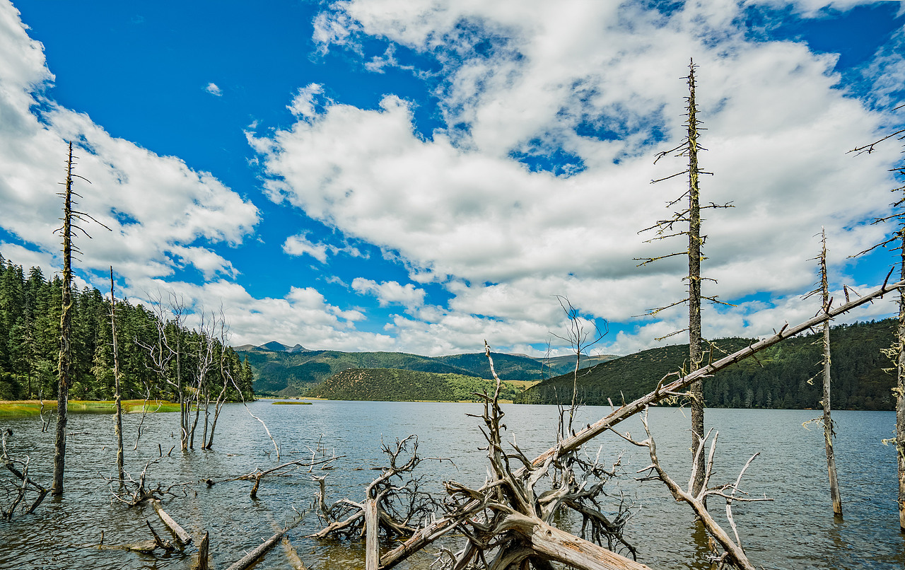 心中的日月（圖ZMTA3MDQ2NDQw） - 風(fēng)光攝影 - 站酷設(shè)計(jì)師adkda原創(chuàng)素材 - 站酷ZCOOL