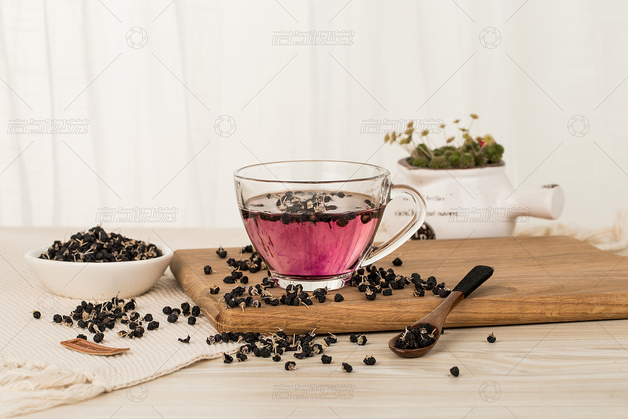 黑枸杞 | 美食摄影（图ZMTcwNTEyOTg0） - 产品摄影 - 站酷设计师众目摄影设计原创素材 - 站酷ZCOOL