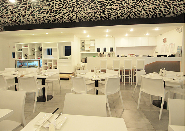 Mellow Restaurant / 脉络概念餐厅