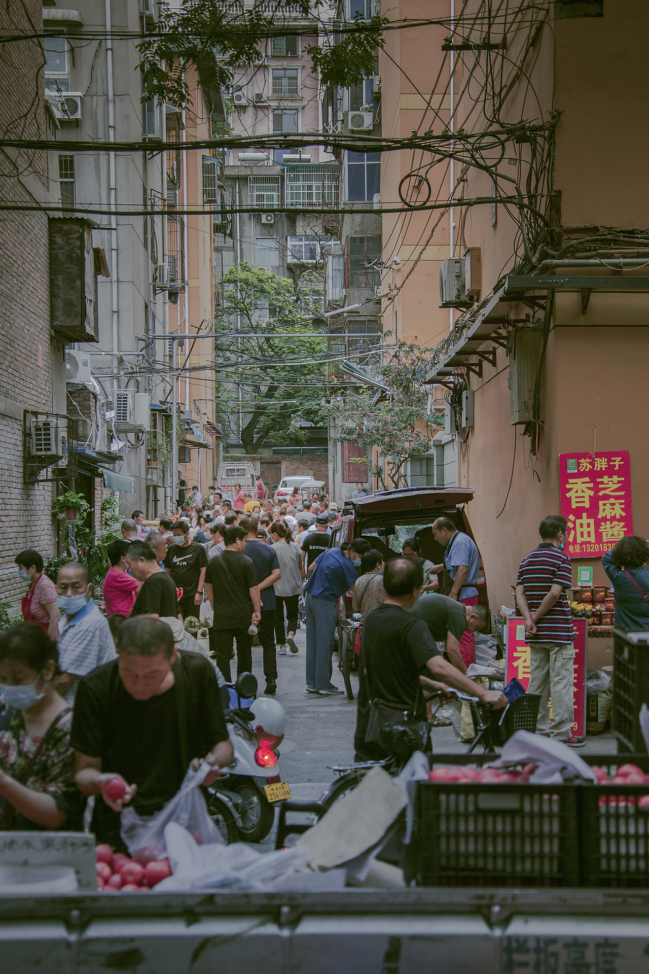 西仓集市|摄影|人文/纪实摄影|冈拉梅朵 - 原创作品 - 站酷 (zcool)