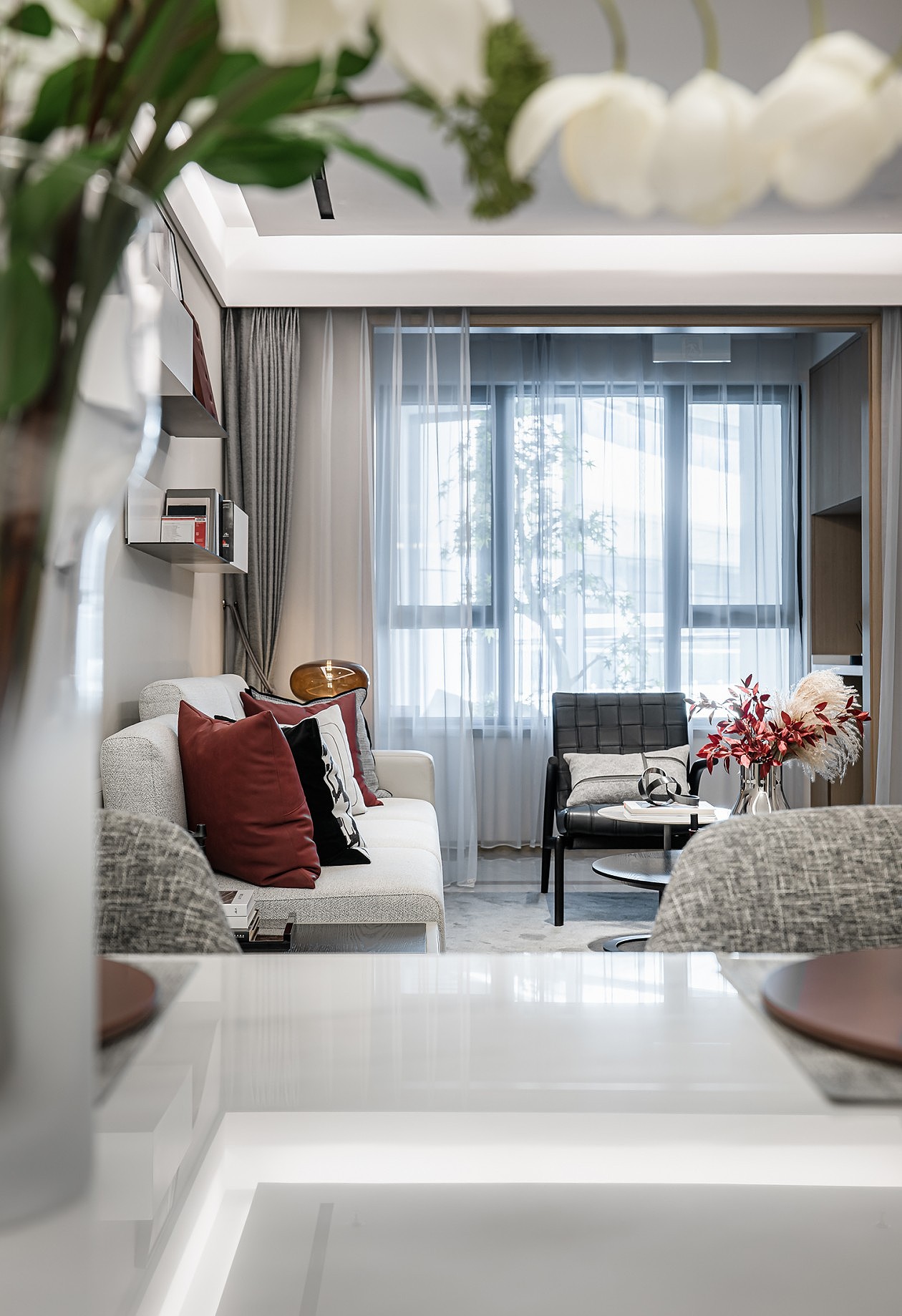 以家为梦110小户型的红色魅力