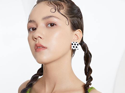 cosmetics