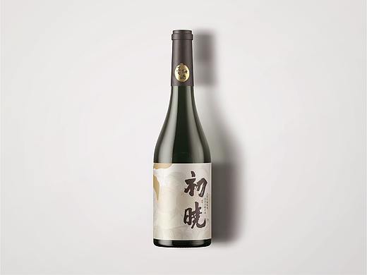 初晓青梅酒包装设计