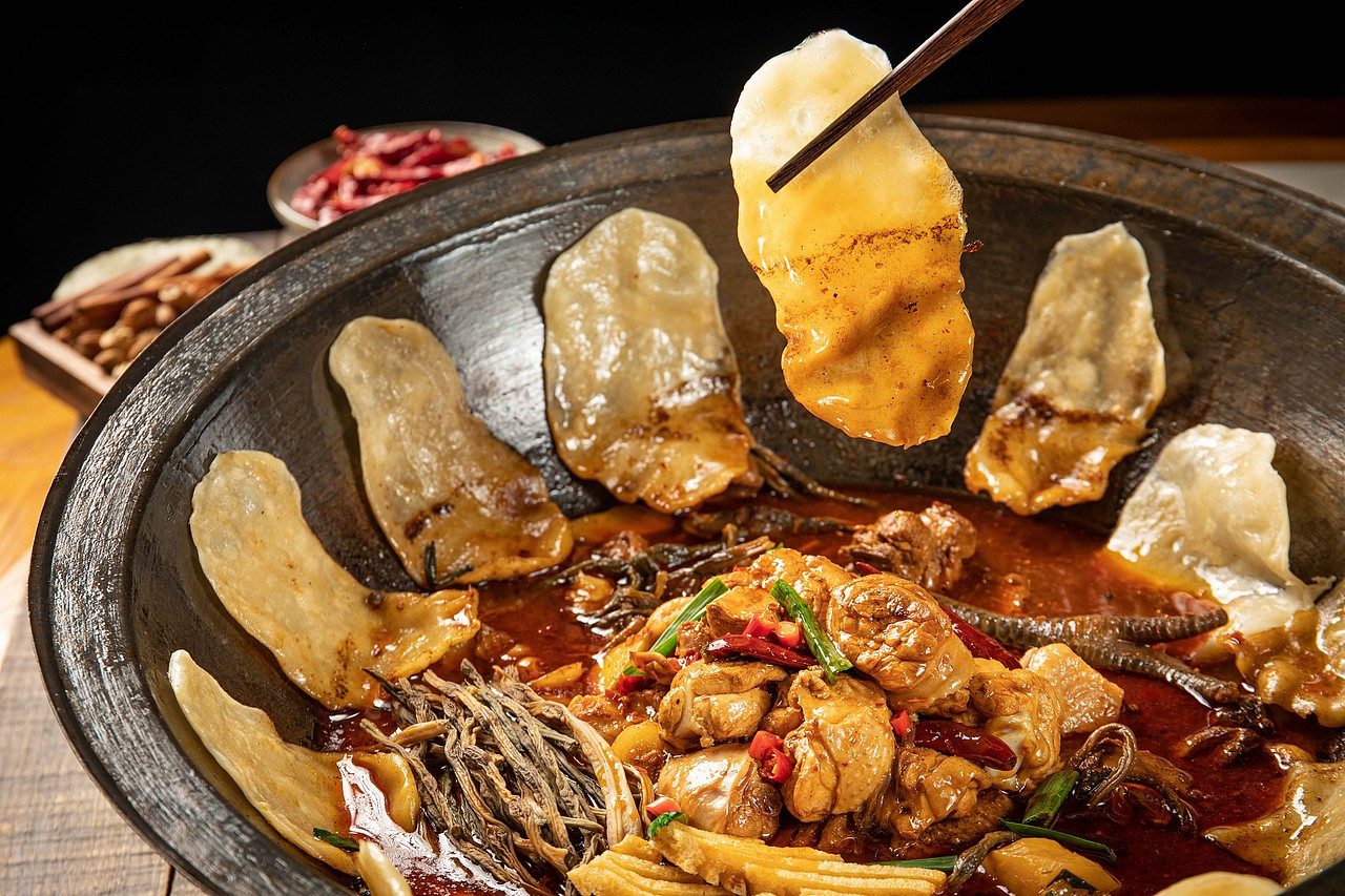 美食视频--铁锅炖小鸡