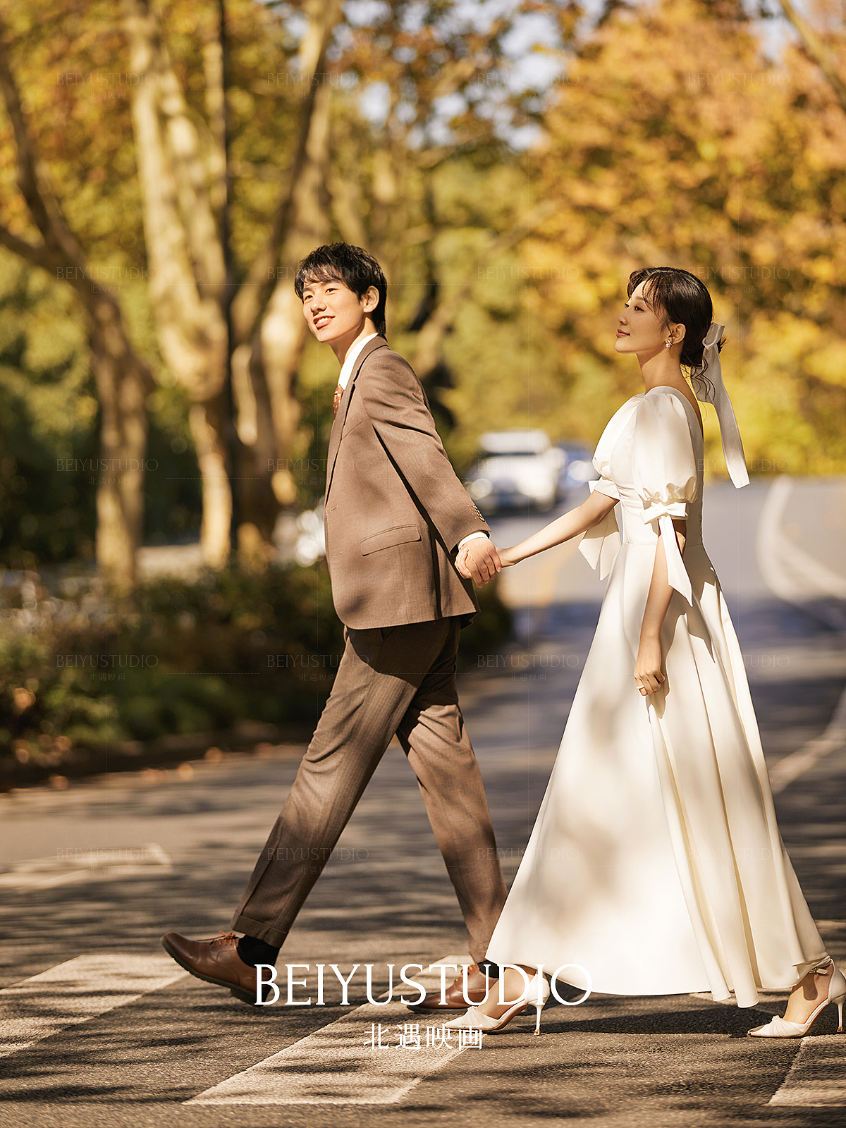 秋空涟风,树影是光的信使