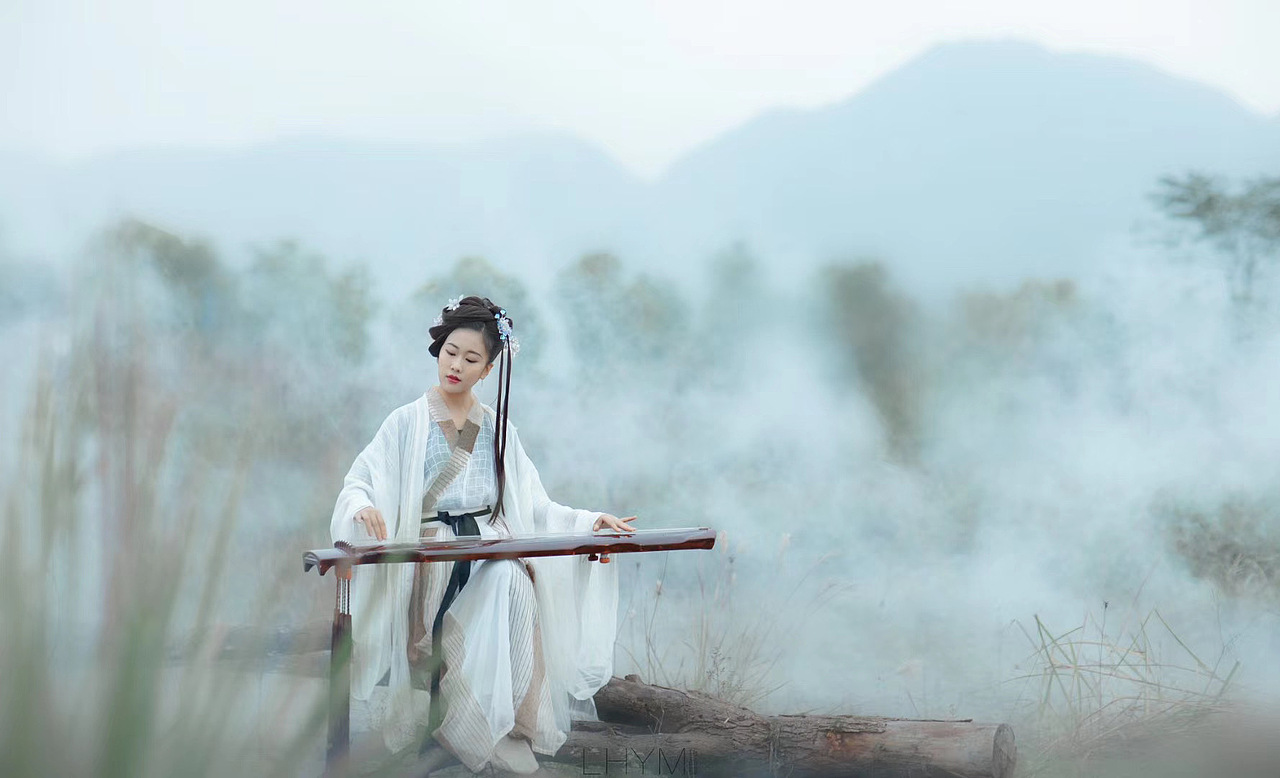 古风天青色等烟雨