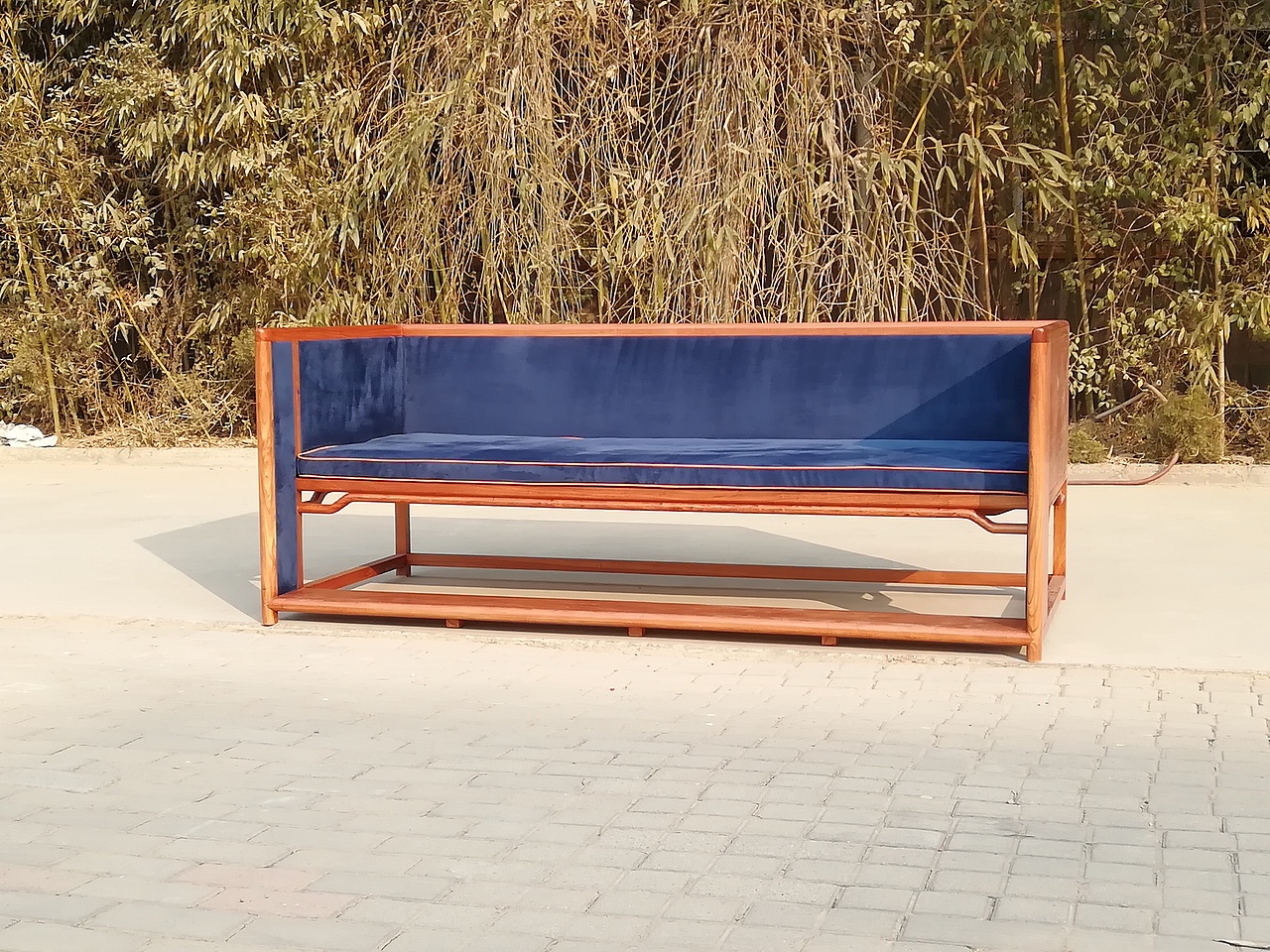 罗锅枨蓝色天鹅绒软包罗汉床（图ZMTQyOTk0MTI4） - 生活用品 - 站酷设计师lishengkai2013原创素材 - 站酷ZCOOL