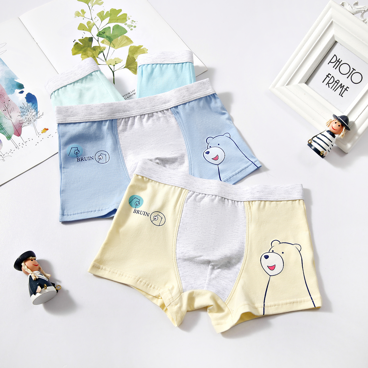 儿童内裤/童裤（图ZMTYxNzk5MTg0） - 产品摄影 - 站酷设计师One小原创素材 - 站酷ZCOOL