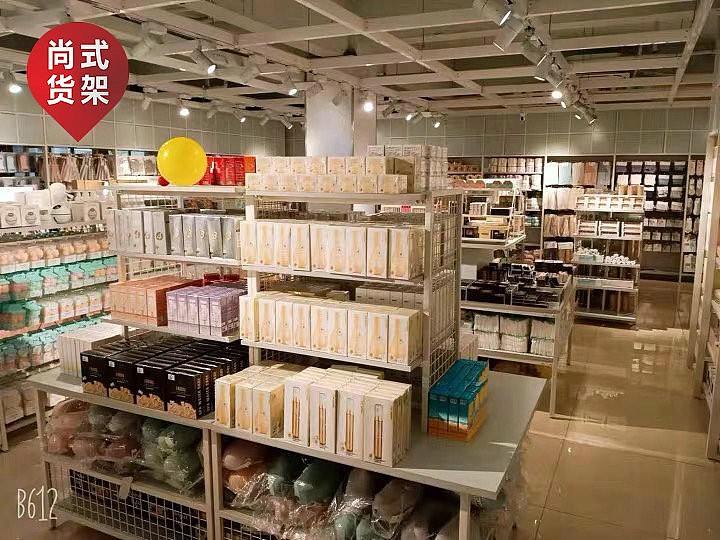 淮北大创百货货架尚式饰品店货架诺米货架设计效果图  