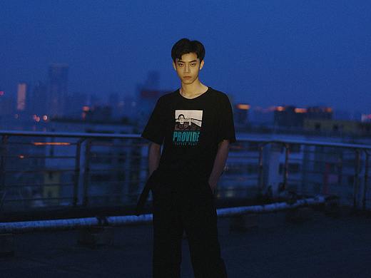 蓝色夜晚的记忆