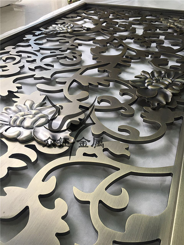 中式古典风格装饰铝板镀铜双面雕刻屏风（图ZMjA0MzMyMDMy） - 家装设计 - 站酷设计师众钰金属原创素材 - 站酷ZCOOL