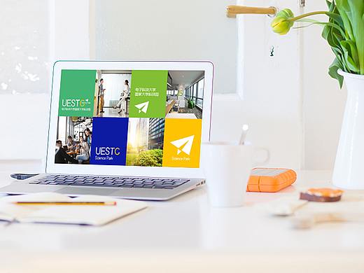 给电子科技大学孵化园做的两个LOGO方案