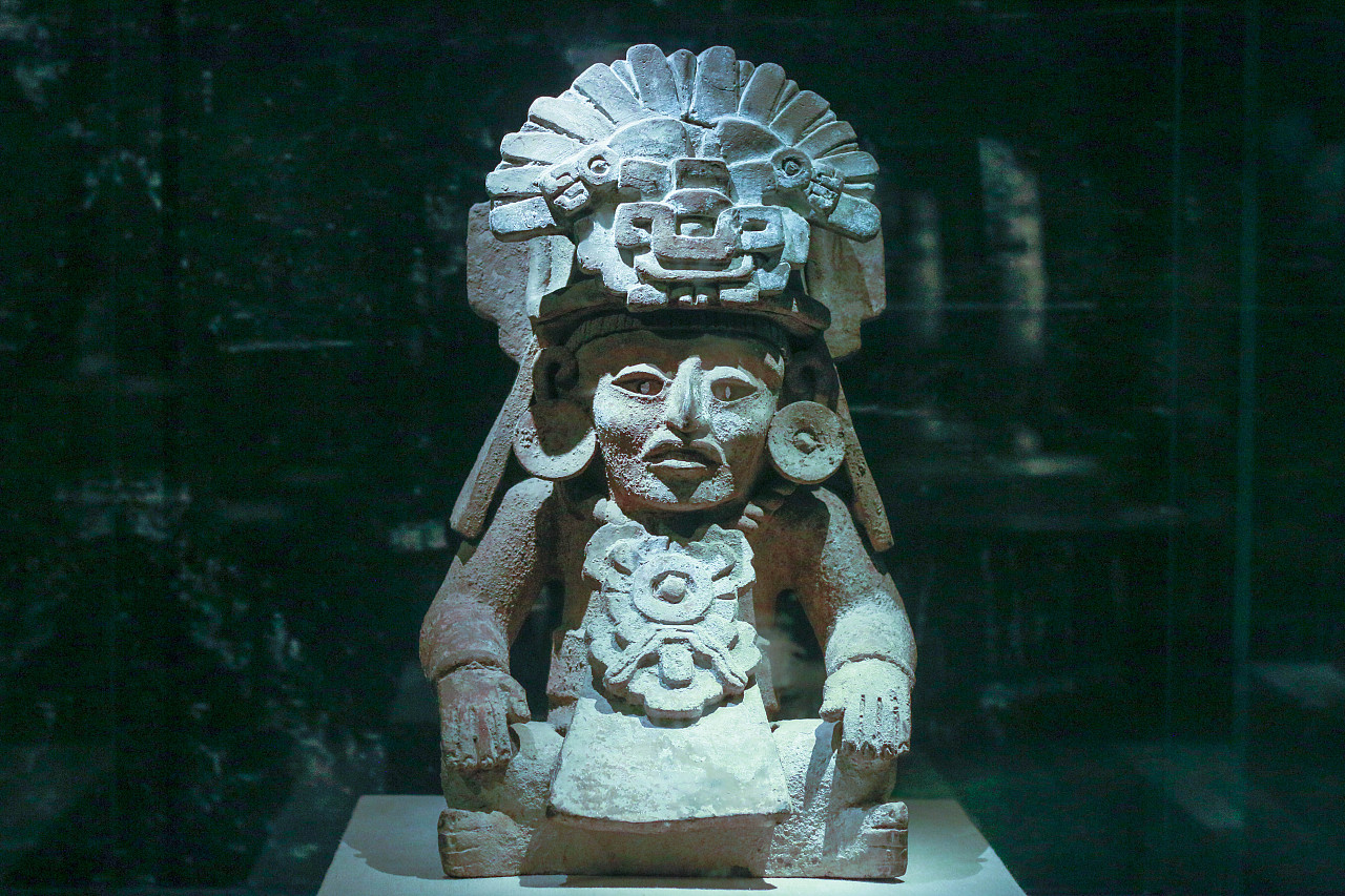 激光雷达勘测新的玛雅遗址：国王遗骸、祭祀壶、儿童头骨、金字塔__凤凰网