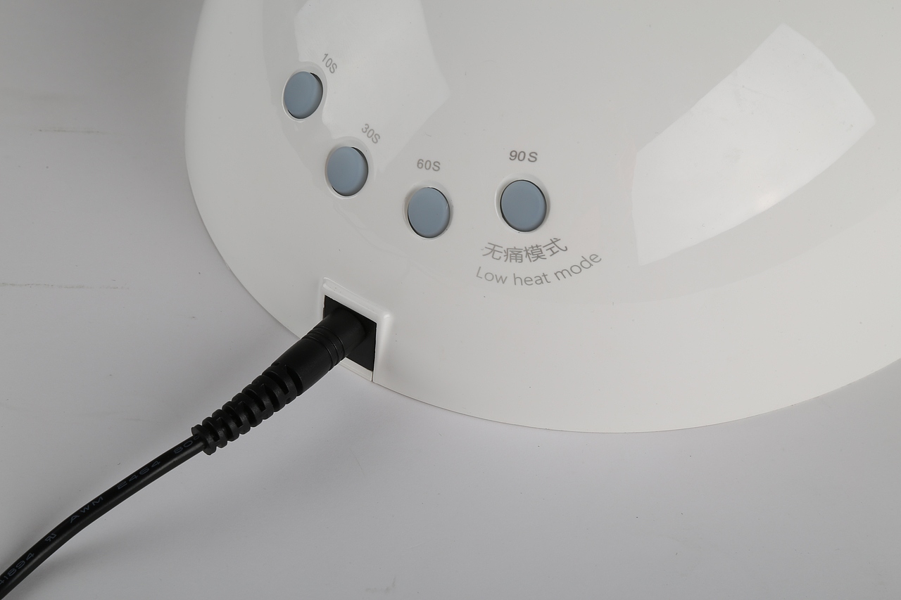 白底LED美甲机摄影