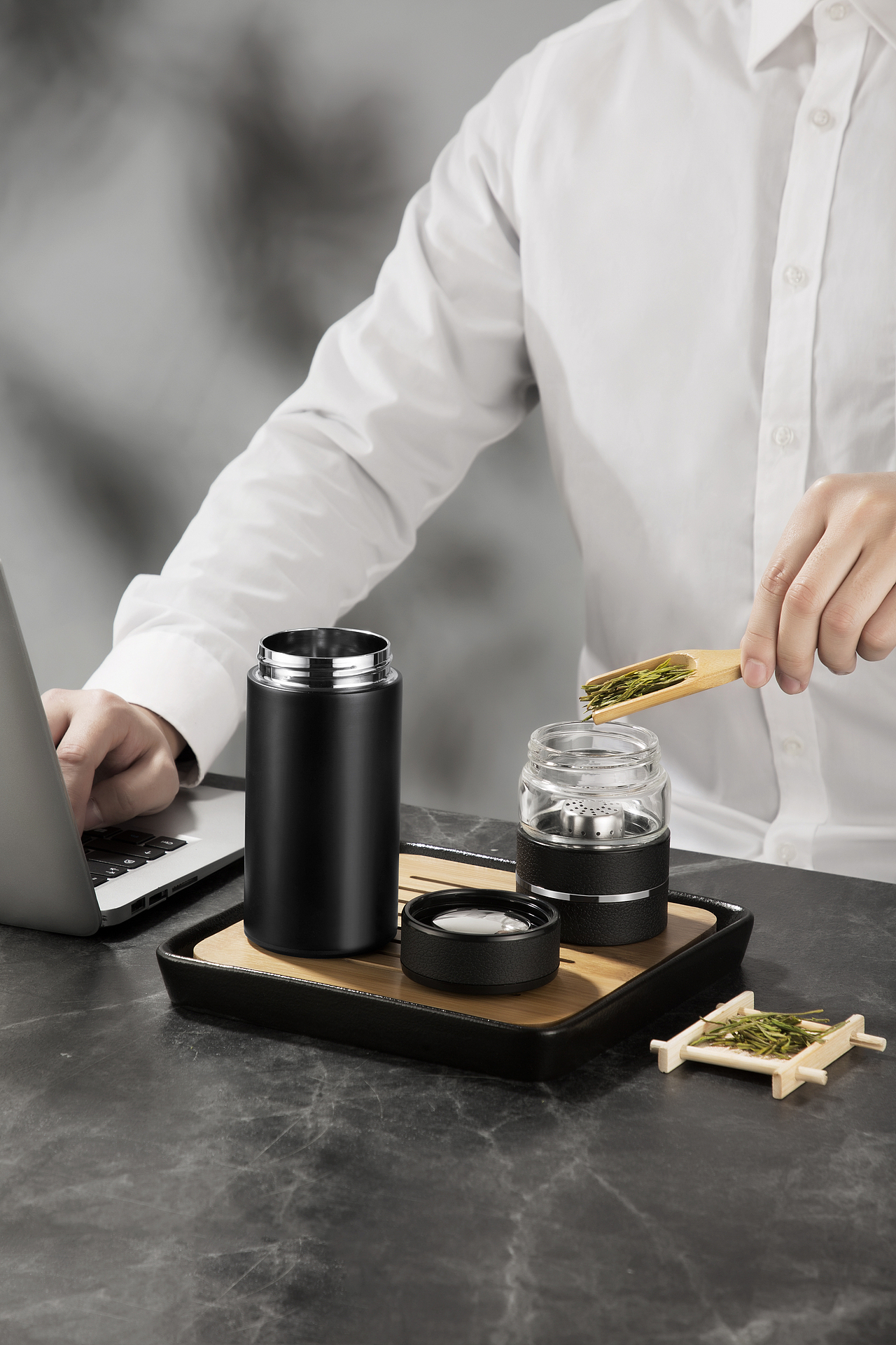 泡茶师精品保温杯