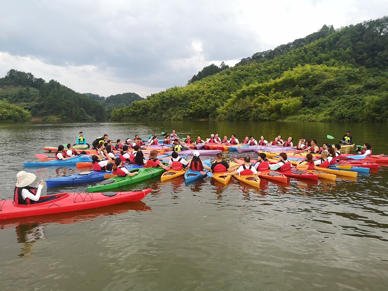 重庆皮划艇拓展团建(南川黎香湖)