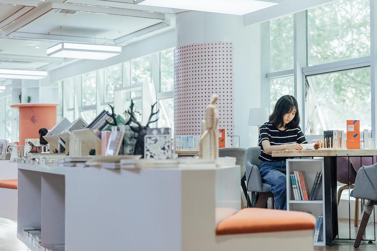 书店//阅读//艺术//文化//手作//创意集市//陶艺//咖啡