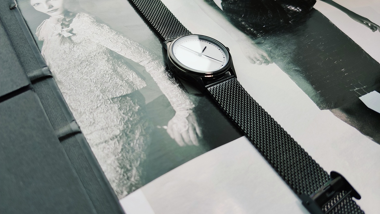 黑色圆点/手表UNCLE/JUST2YOU/NAMELESS（图ZMTg0MDkzODEy） - 产品摄影 - 站酷设计师手表uncle原创素材 - 站酷ZCOOL