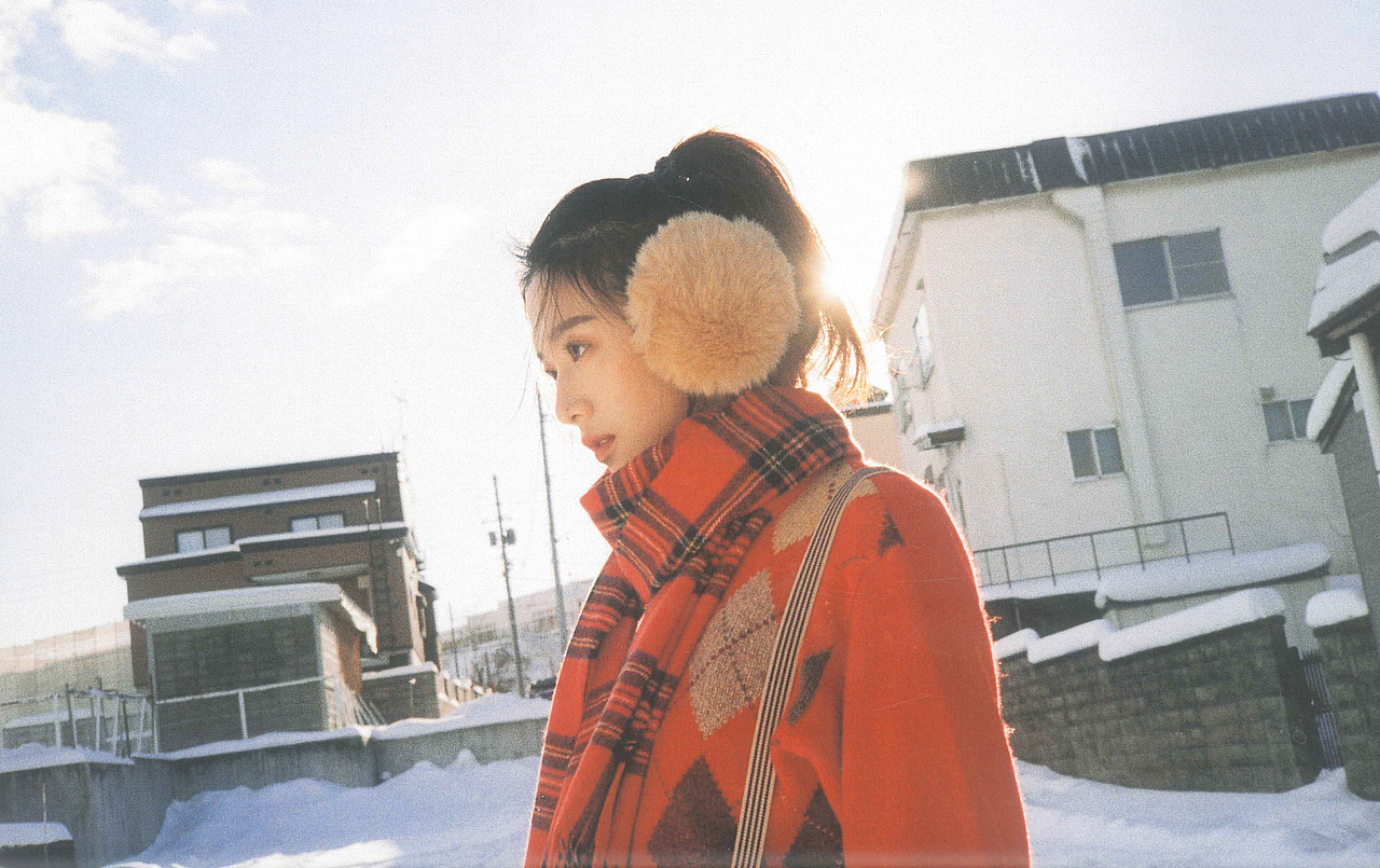 十二月十五日天气晴零下五度 ​​​​（图ZMTQwNzM1MzI4） - 人像摄影 - 站酷设计师NiccoCai原创素材 - 站酷ZCOOL