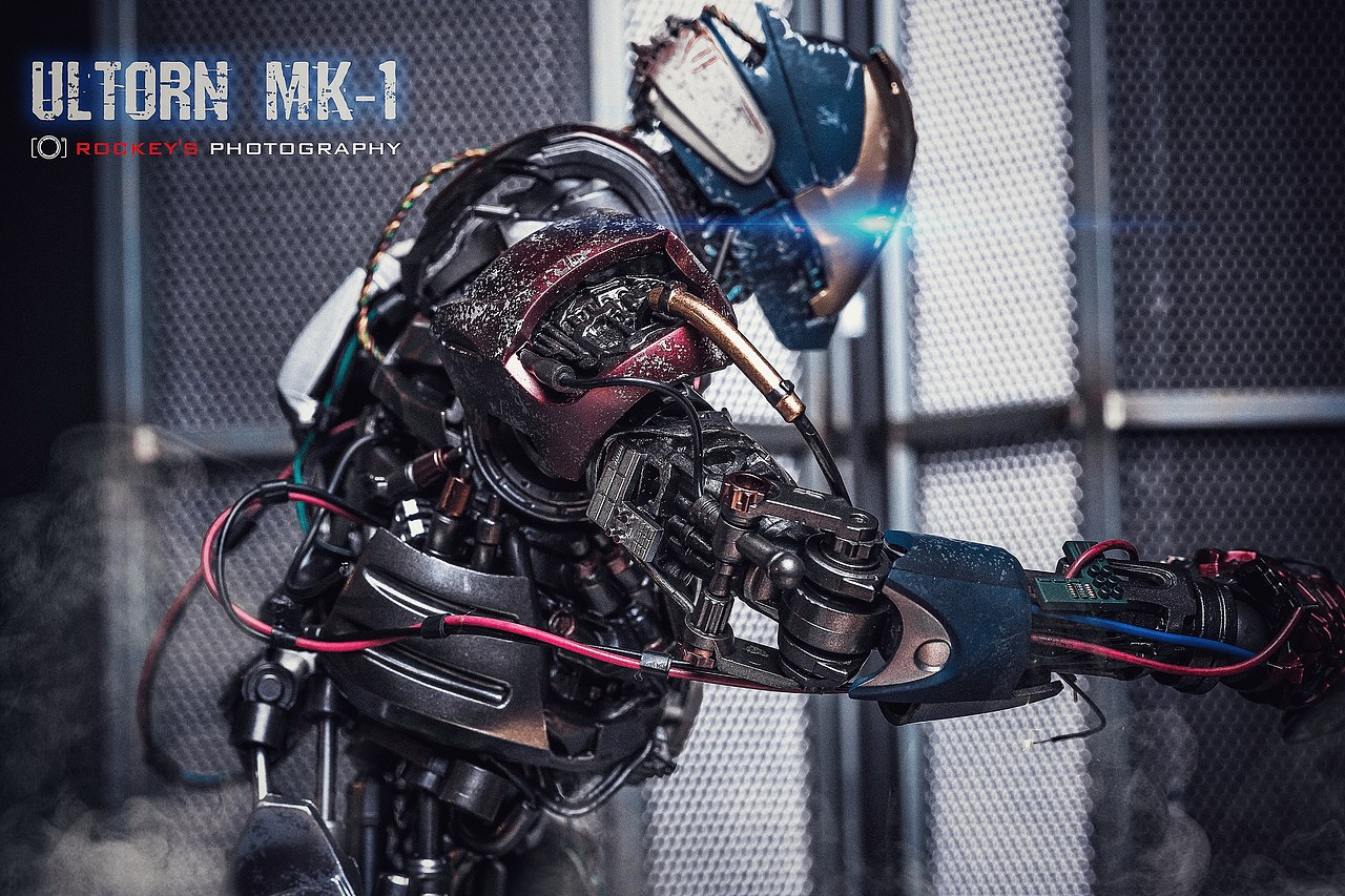 hottoys奥创mk1小拍