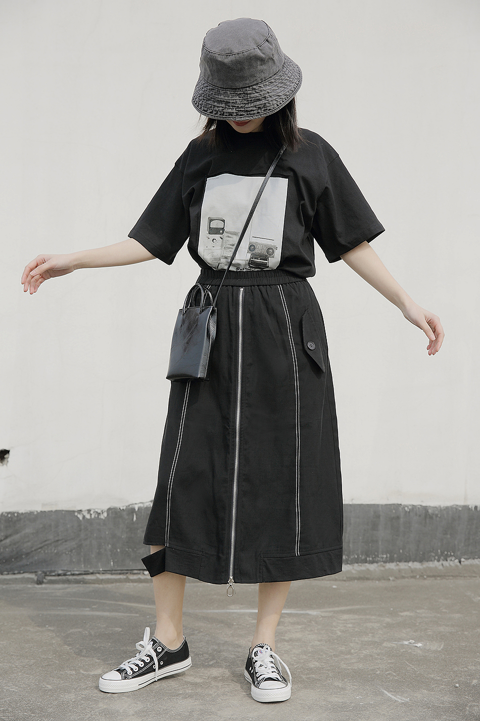 【情绪实验室】品牌 2020 春夏新品上市 LOOKBOOK(图ZMjAxMTE2ODk2) - 人像摄影 - 站酷设计师YONKOS原创素材 - 站酷ZCOOL